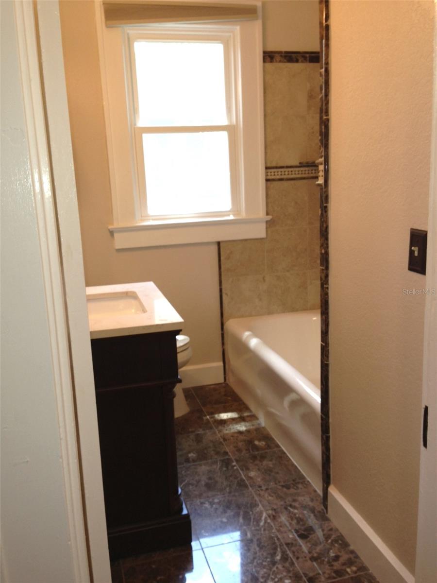 Image 9 of 14 For 3001 3rd Avenue N