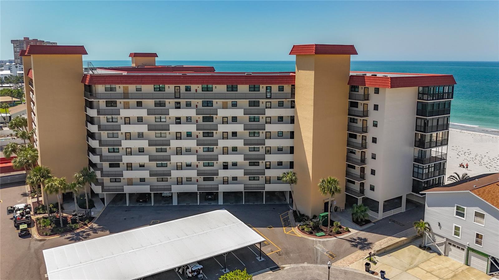 Image 21 of 78 For 18304 Gulf Boulevard 505