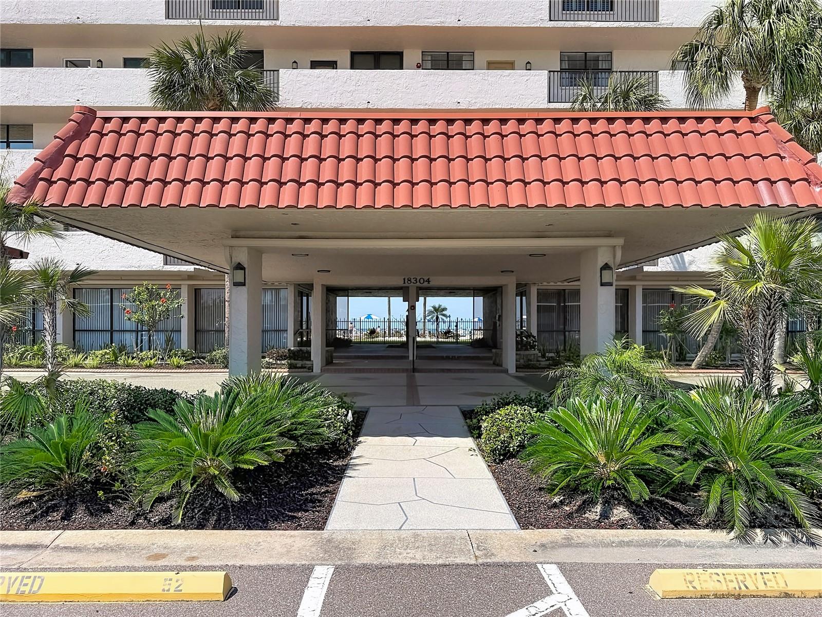 Image 26 of 78 For 18304 Gulf Boulevard 505