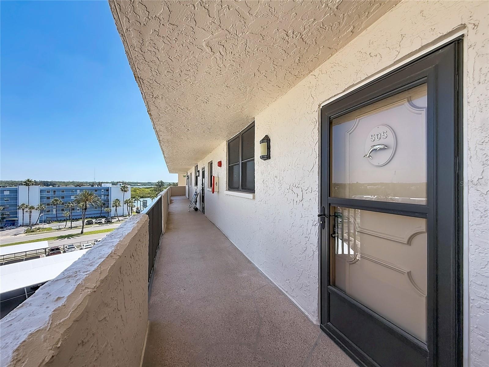 Image 29 of 78 For 18304 Gulf Boulevard 505