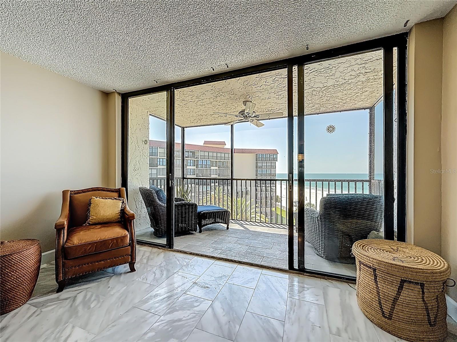 Image 38 of 78 For 18304 Gulf Boulevard 505