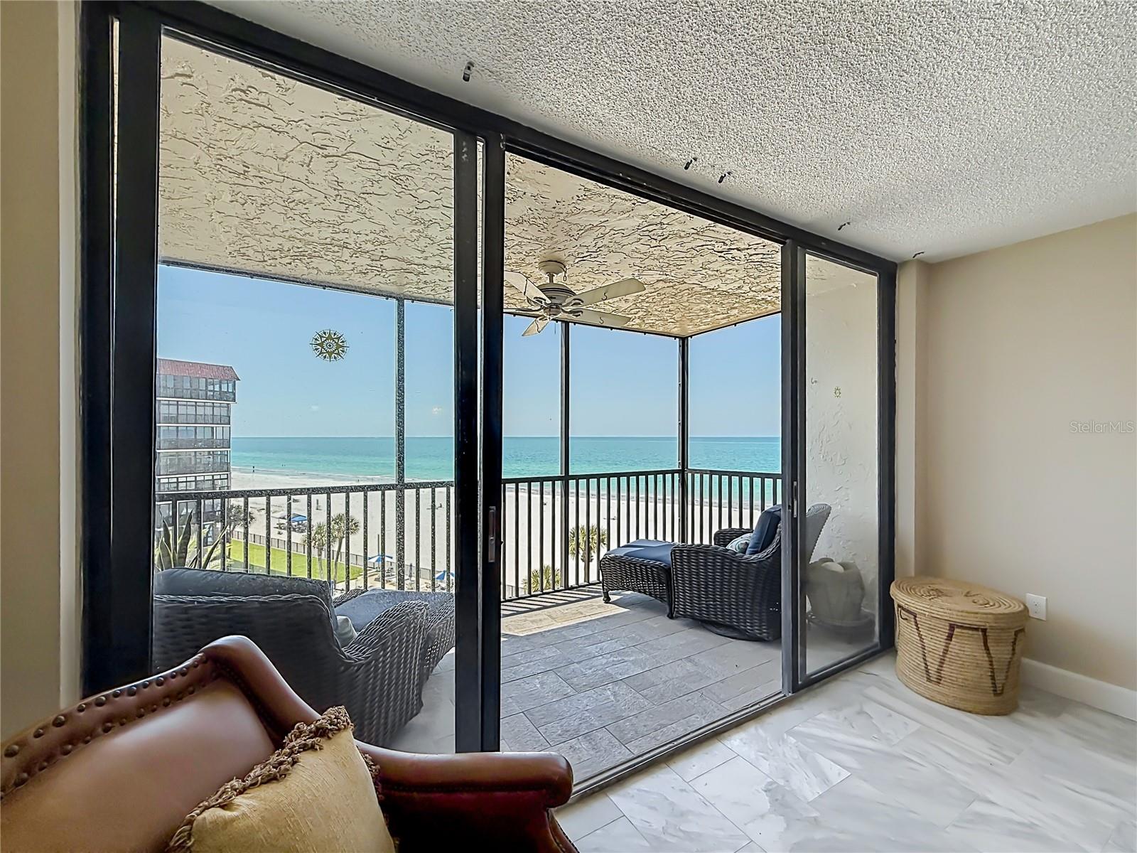 Image 40 of 78 For 18304 Gulf Boulevard 505