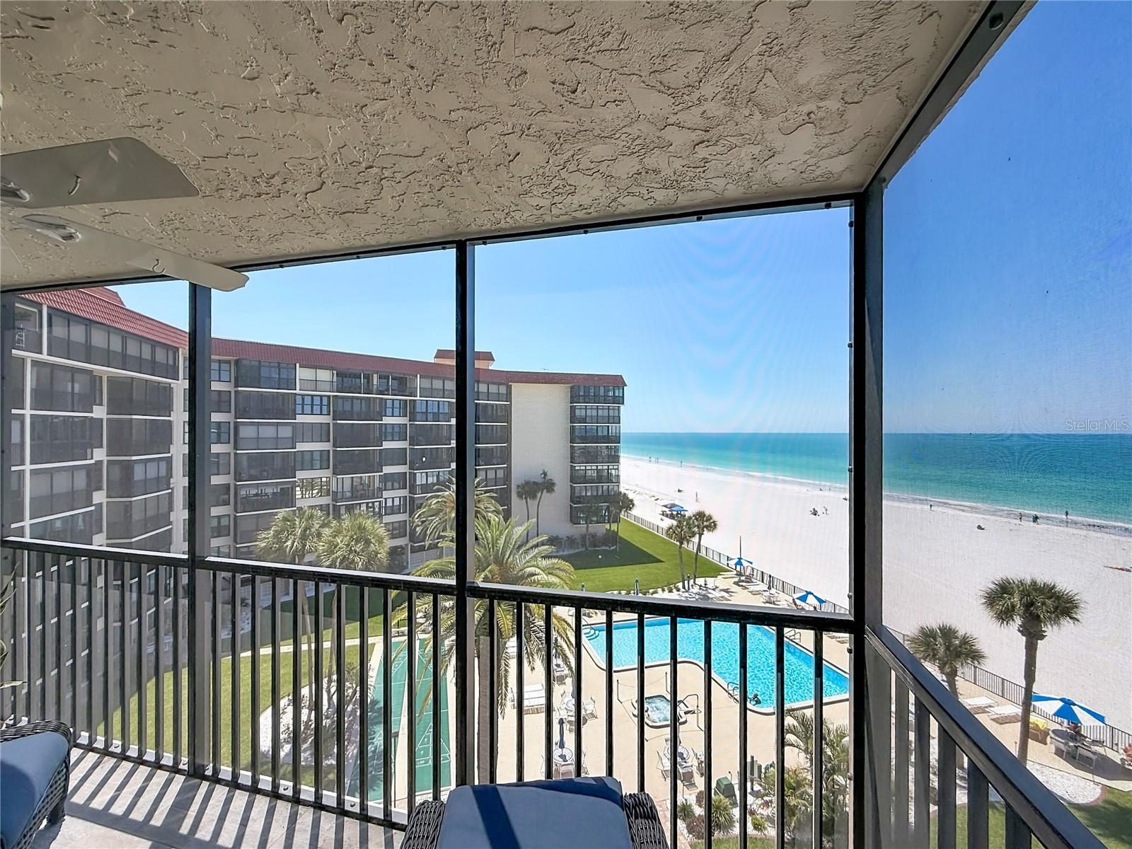 Image 53 of 78 For 18304 Gulf Boulevard 505
