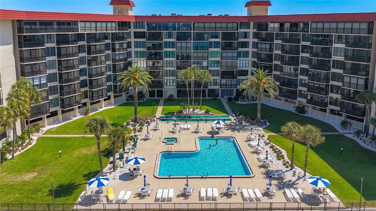 Image 58 of 78 For 18304 Gulf Boulevard 505