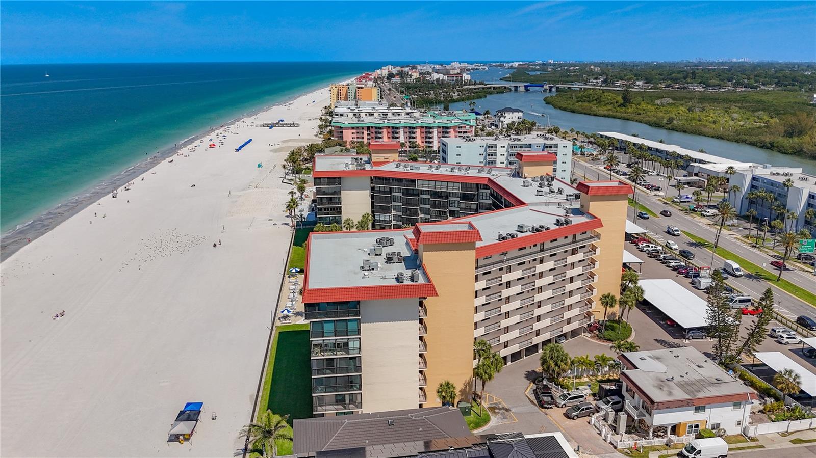 Image 69 of 78 For 18304 Gulf Boulevard 505