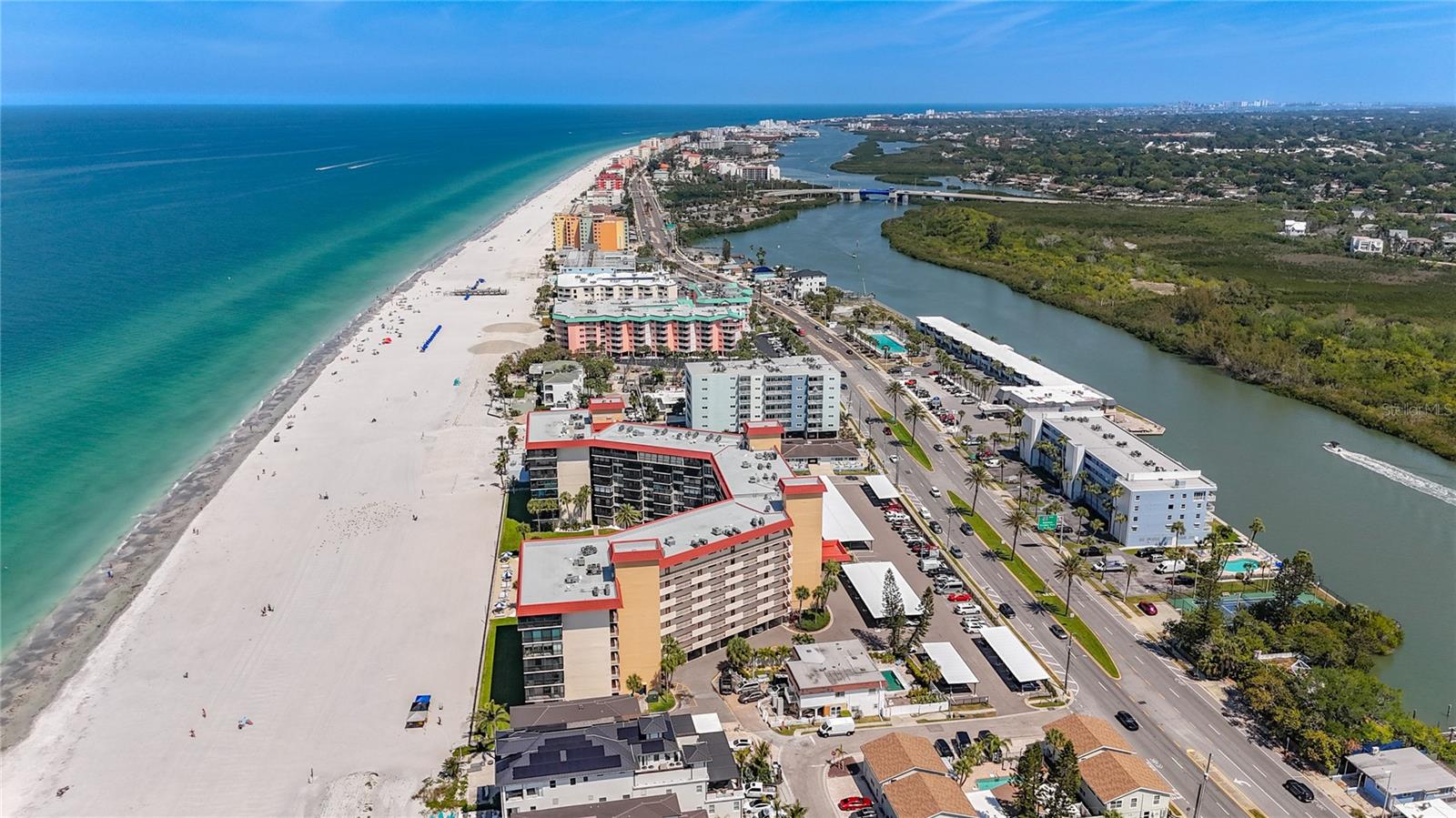 Image 70 of 78 For 18304 Gulf Boulevard 505