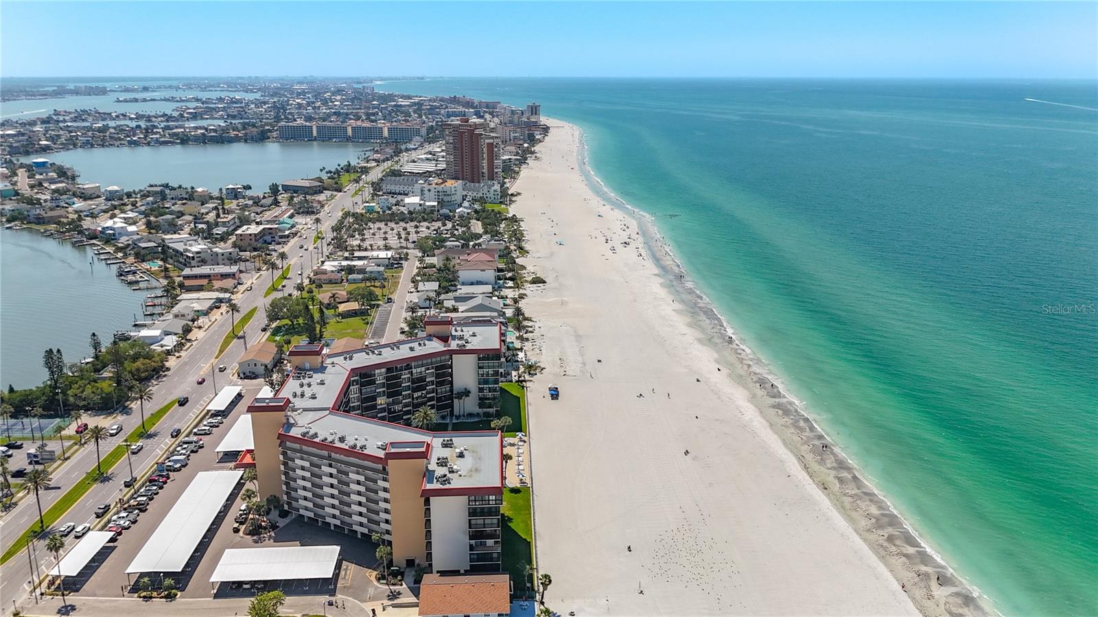 Image 74 of 78 For 18304 Gulf Boulevard 505