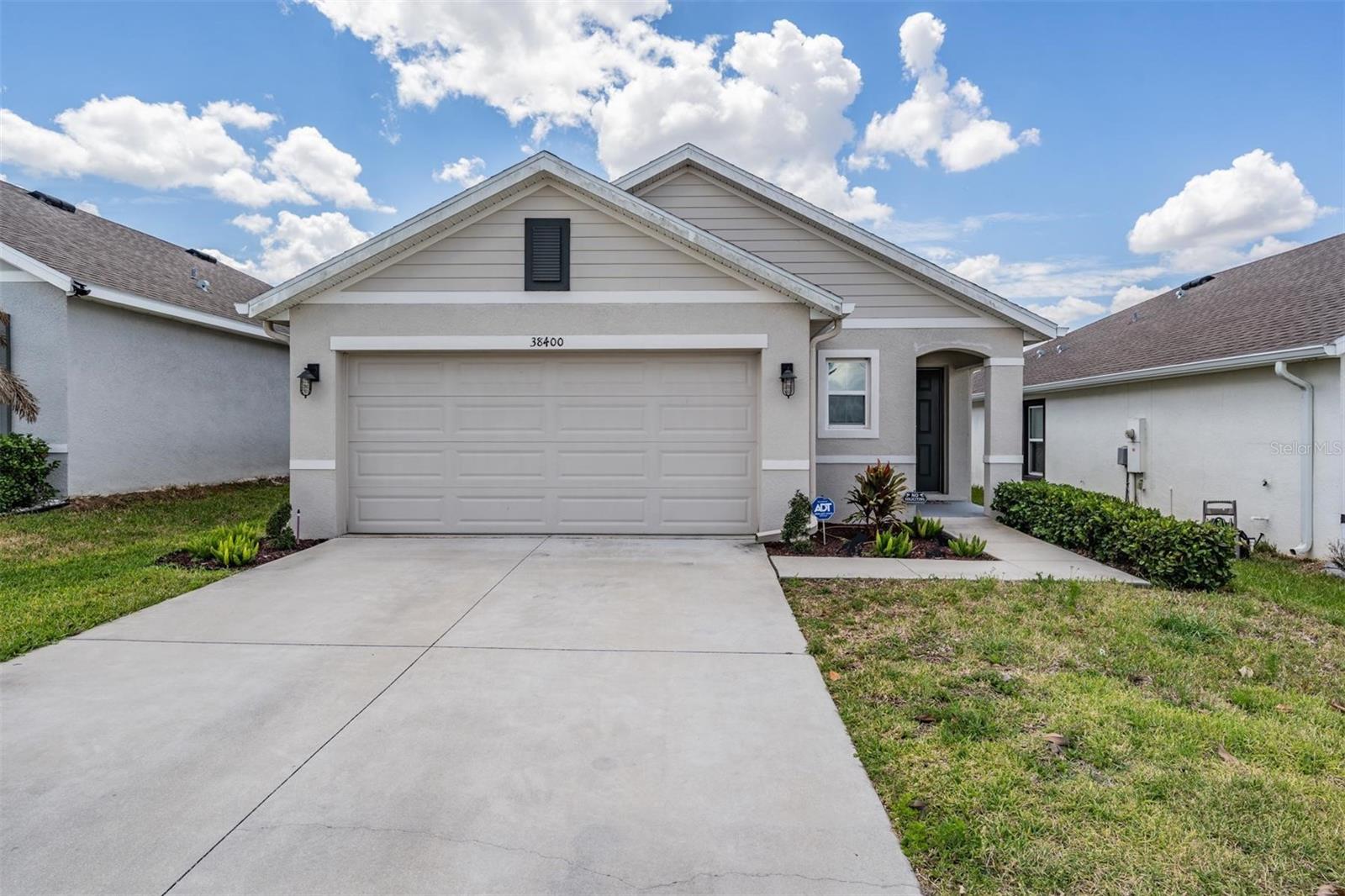 Details for 38400 Sonnet Landing Avenue, ZEPHYRHILLS, FL 33540