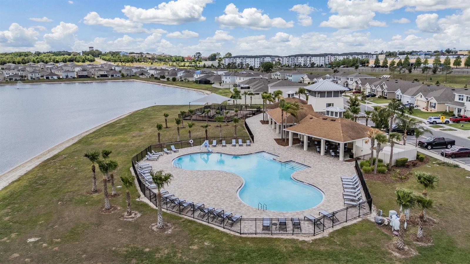 Image 32 of 35 For 38400 Sonnet Landing Avenue