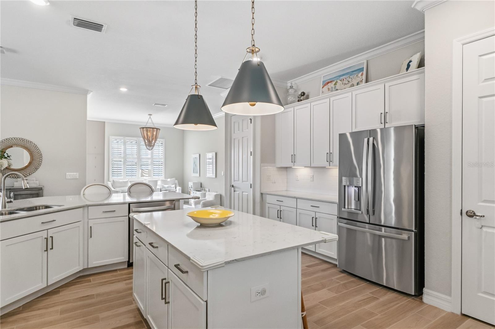 Image 19 of 93 For 7010 Whittlebury Trail