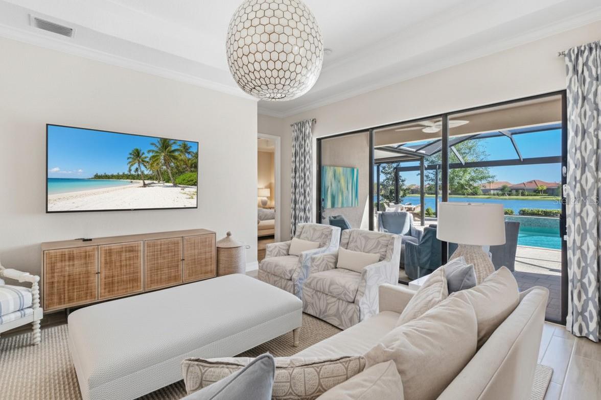 Image 31 of 93 For 7010 Whittlebury Trail