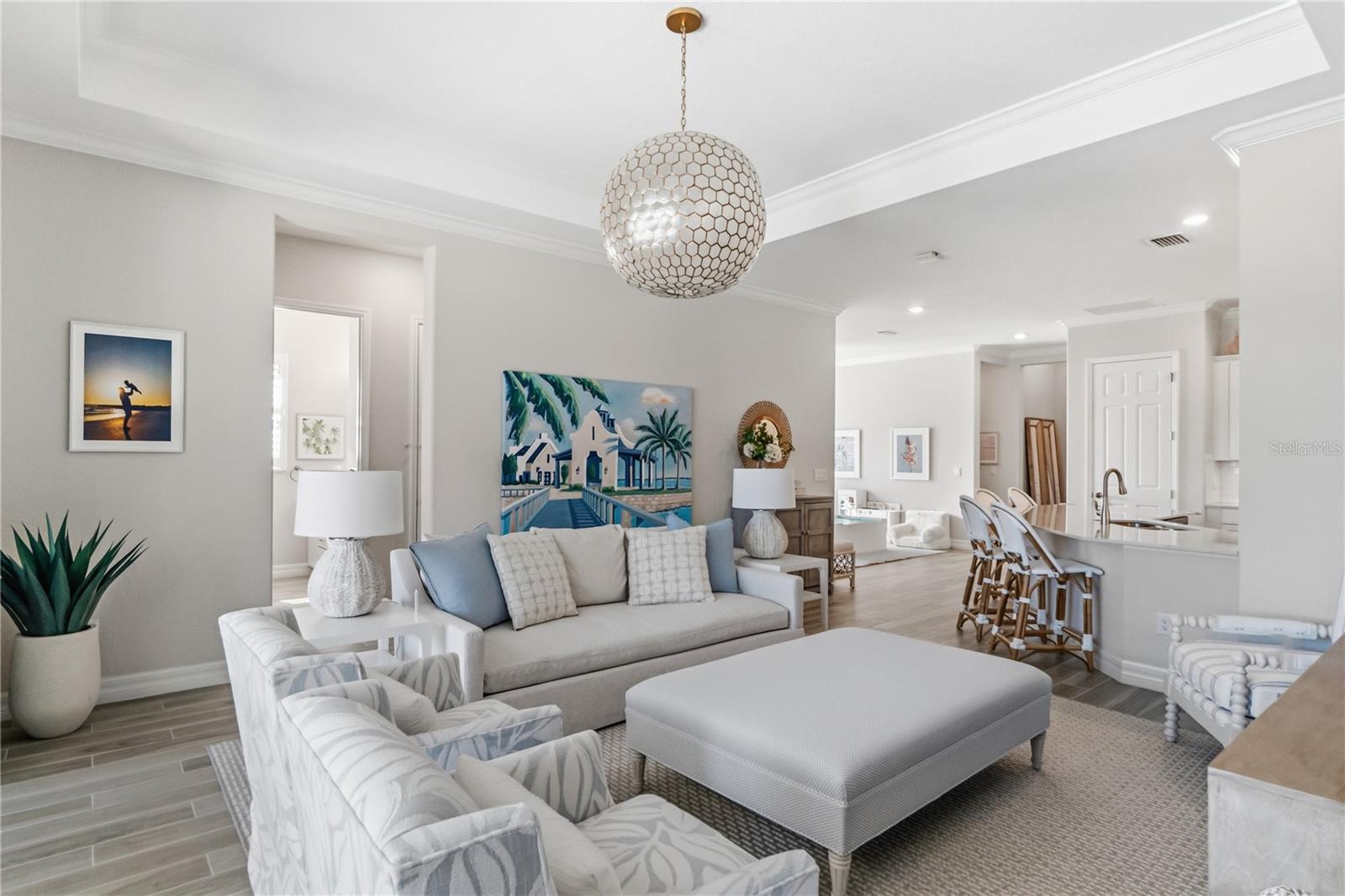 Image 32 of 93 For 7010 Whittlebury Trail