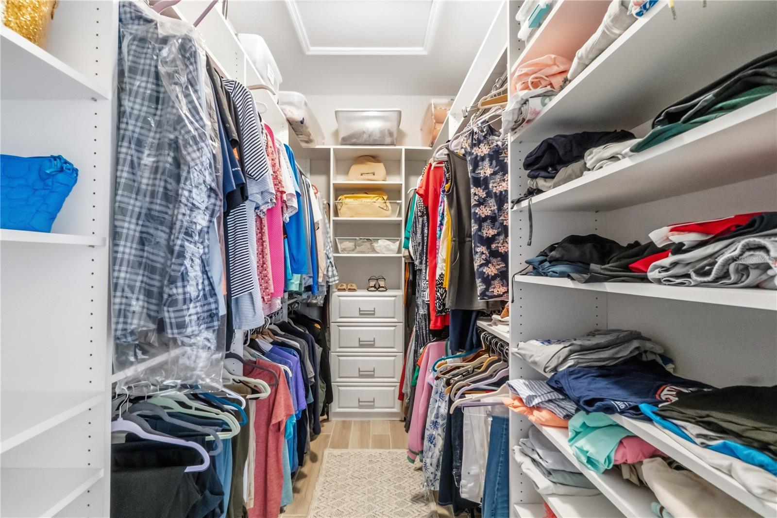 Image 42 of 93 For 7010 Whittlebury Trail