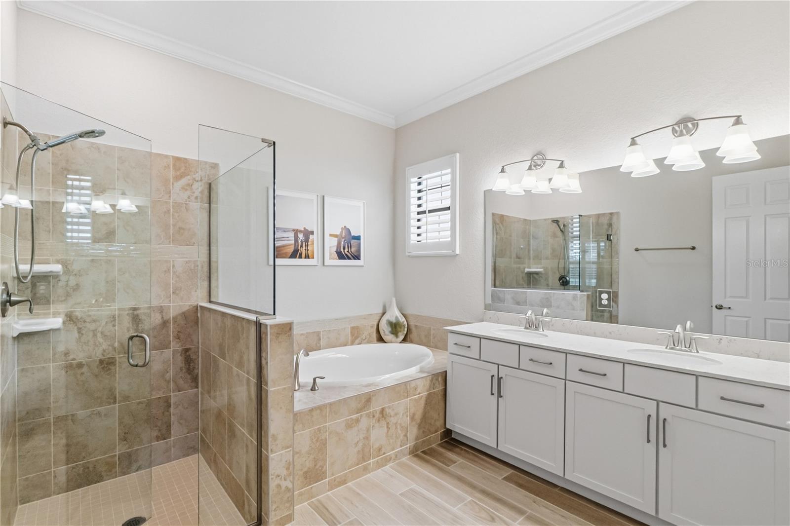 Image 43 of 93 For 7010 Whittlebury Trail