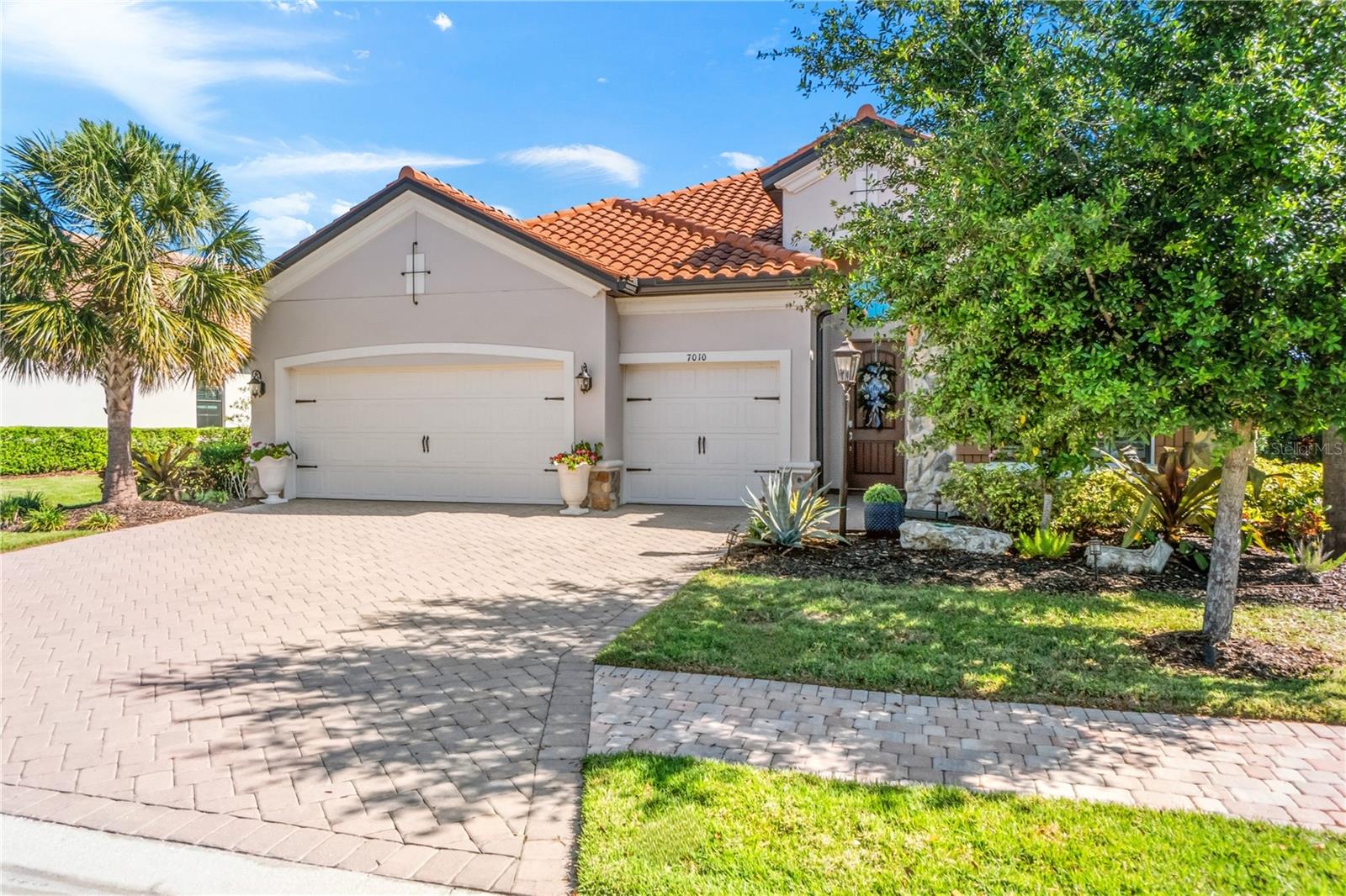 Image 60 of 93 For 7010 Whittlebury Trail