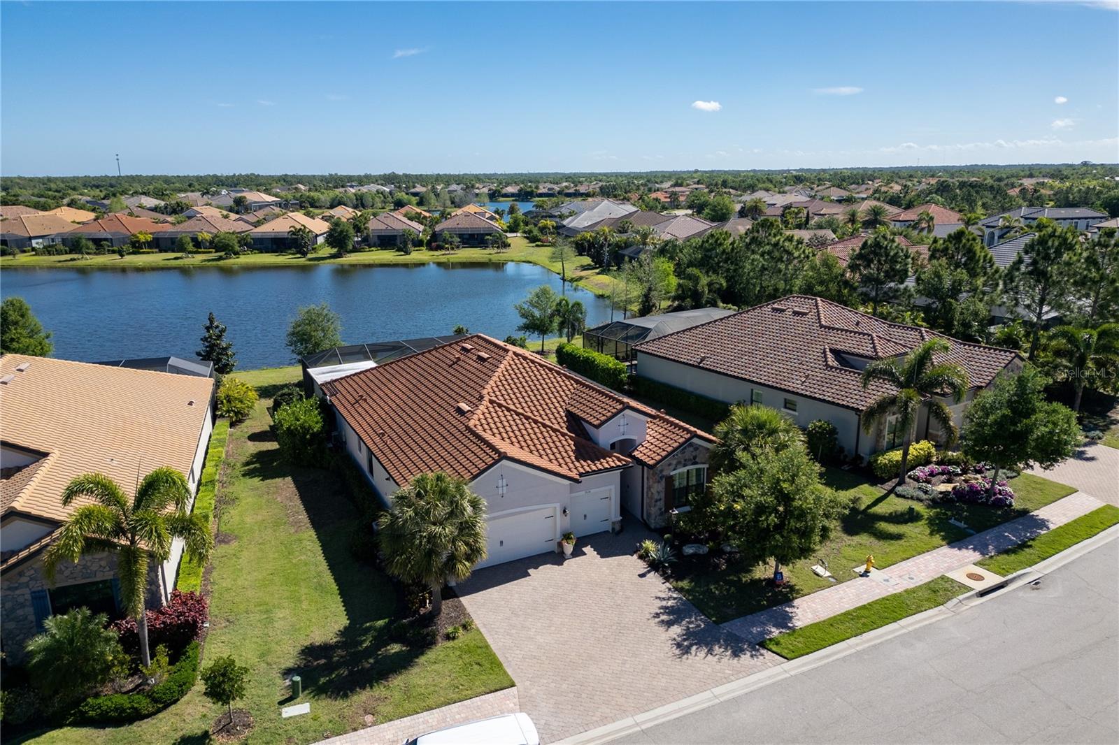 Image 63 of 93 For 7010 Whittlebury Trail