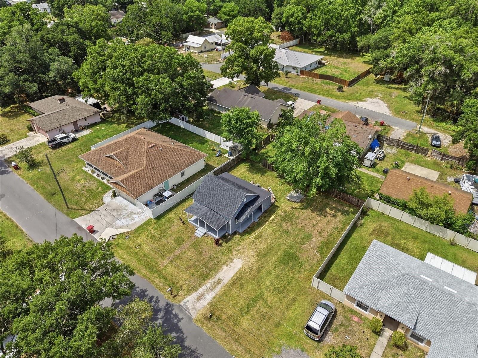 Image 4 of 24 For 708 Drew Street