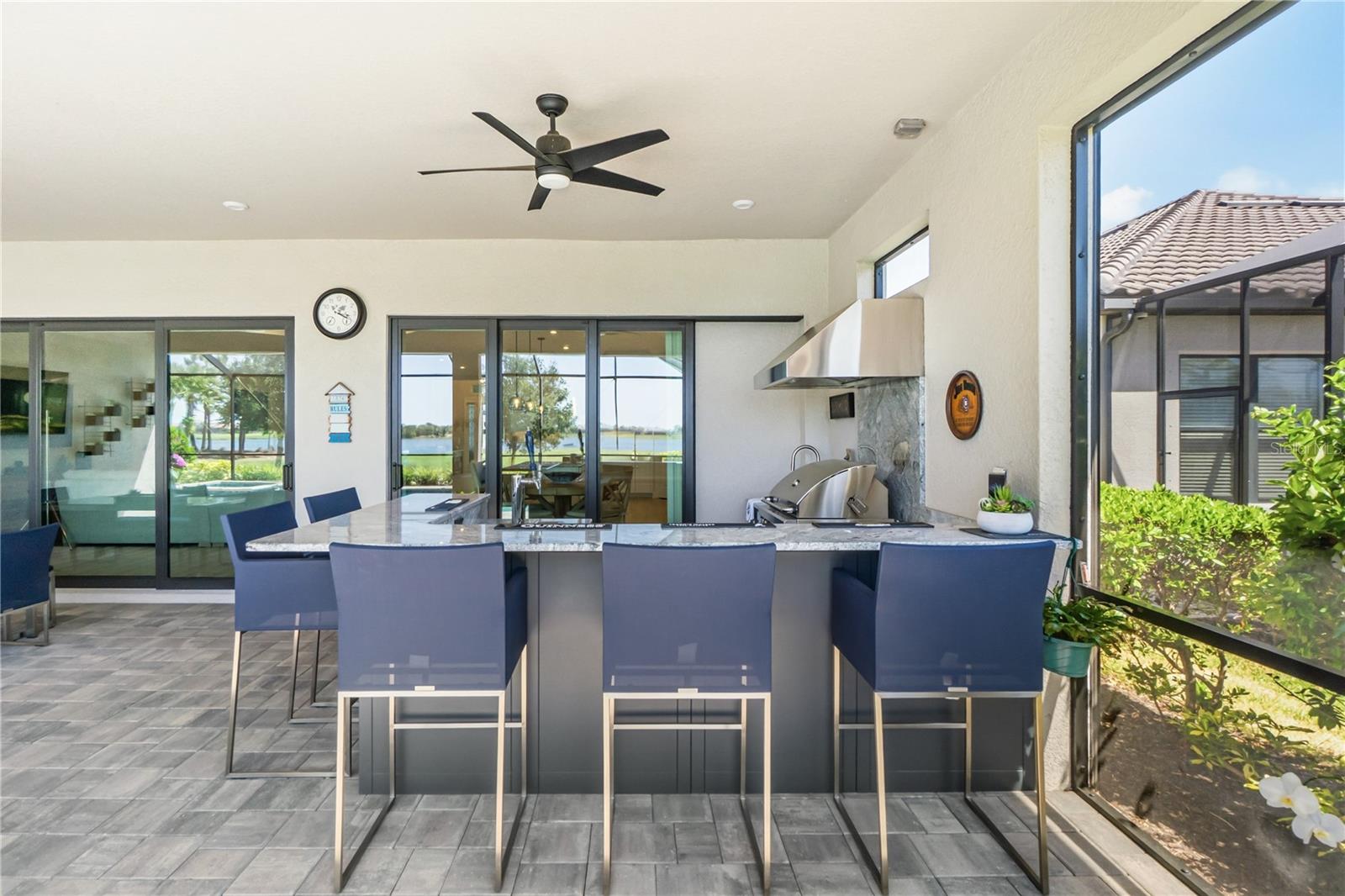 Image 51 of 100 For 3984 Santa Caterina Boulevard