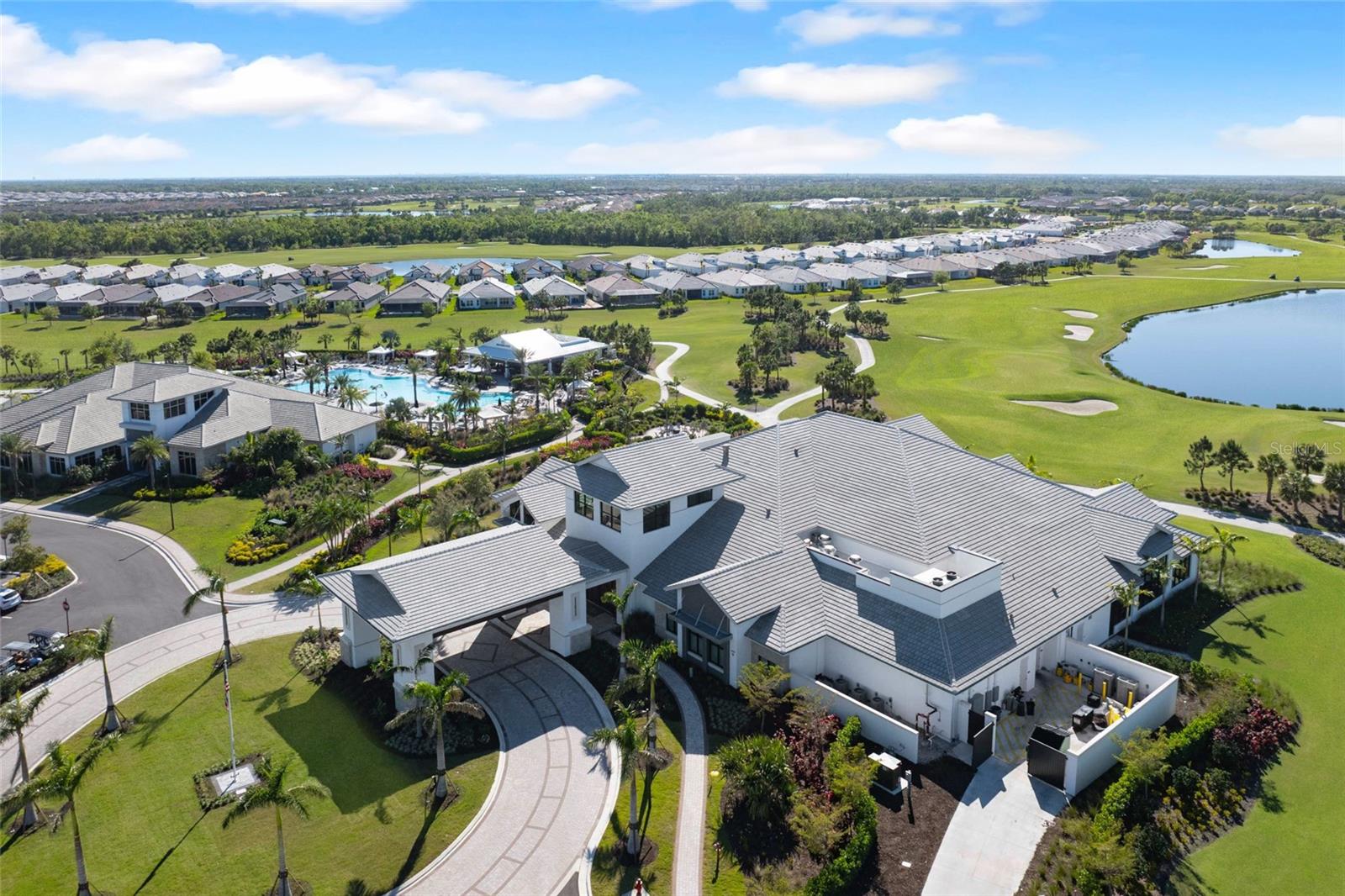 Image 98 of 100 For 3984 Santa Caterina Boulevard