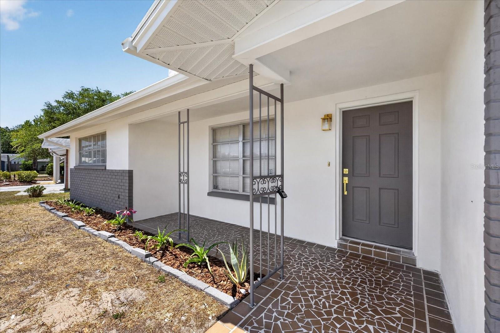 Image 10 of 39 For 7523 Briarwood Drive