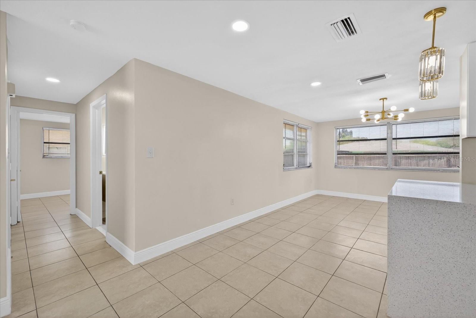 Image 13 of 39 For 7523 Briarwood Drive