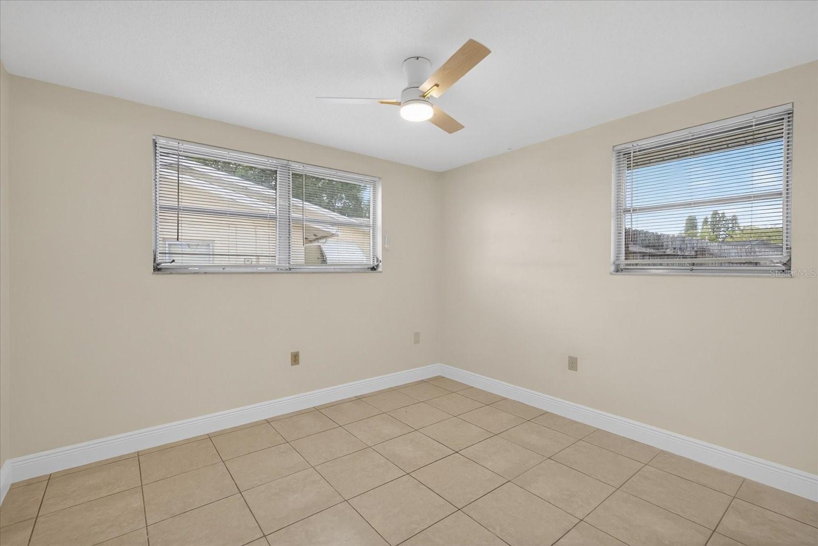 Image 22 of 39 For 7523 Briarwood Drive