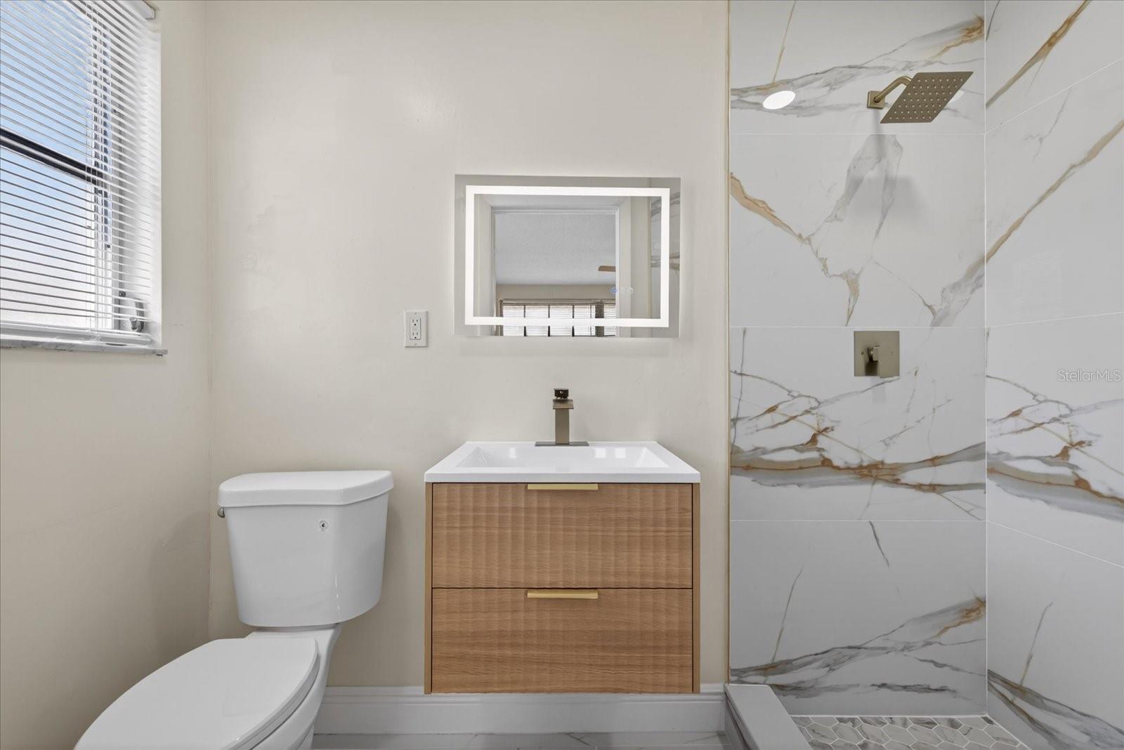 Image 27 of 39 For 7523 Briarwood Drive