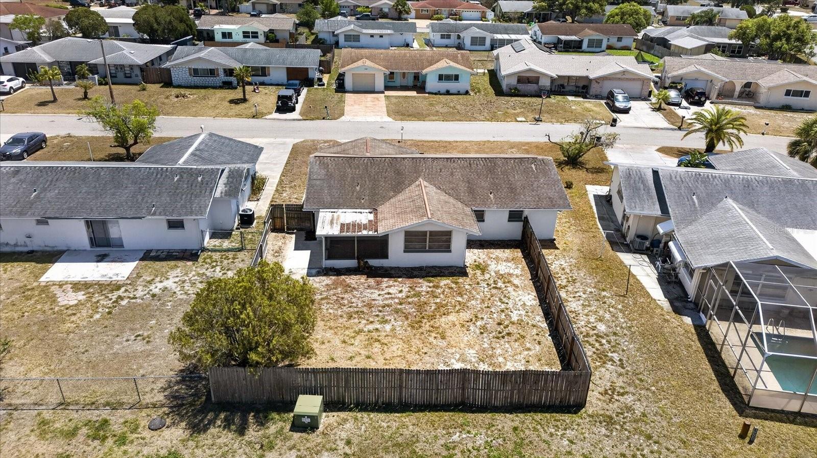 Image 3 of 39 For 7523 Briarwood Drive