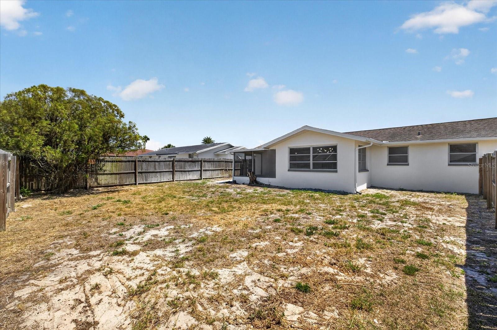 Image 37 of 39 For 7523 Briarwood Drive