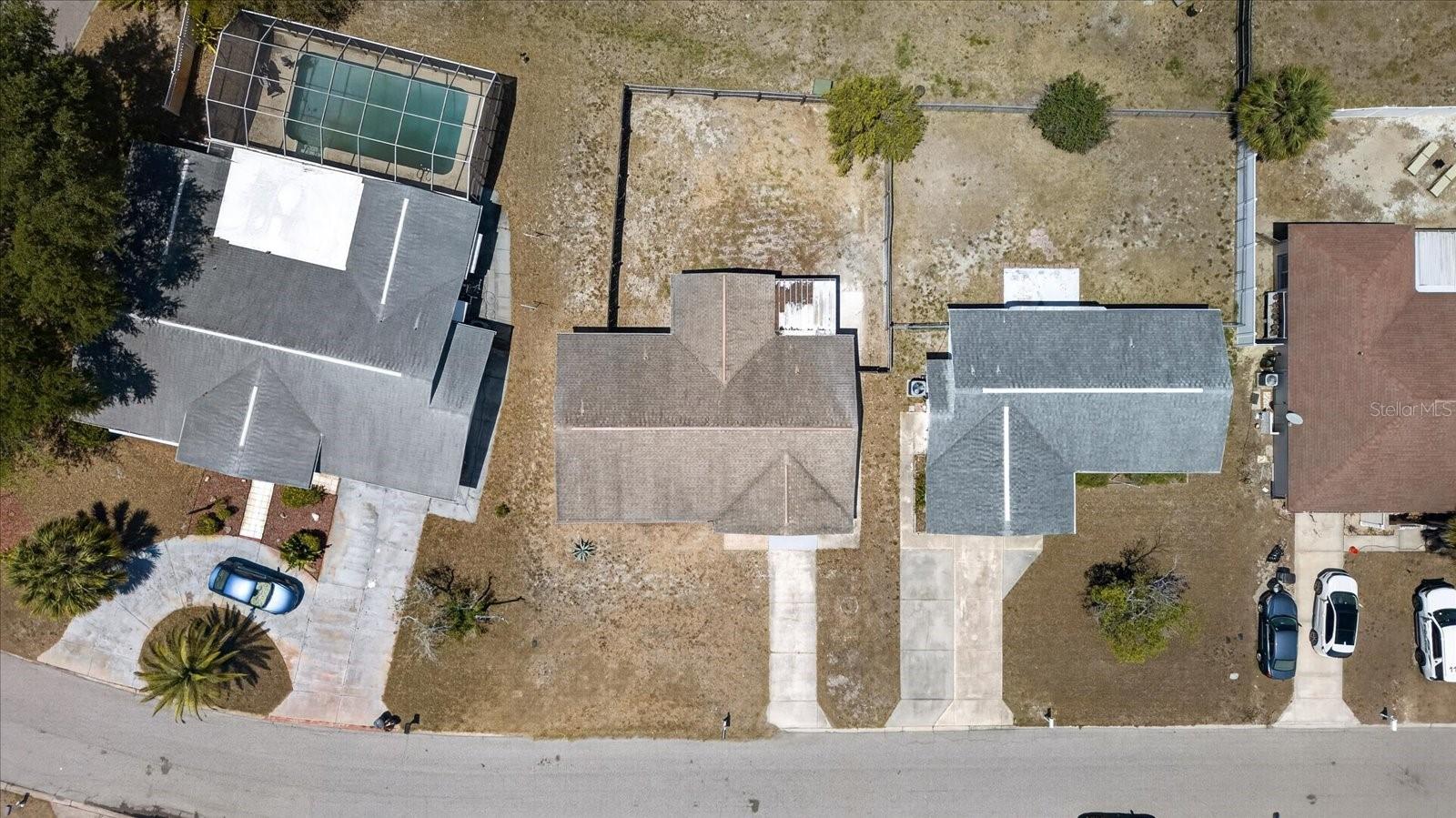 Image 4 of 39 For 7523 Briarwood Drive