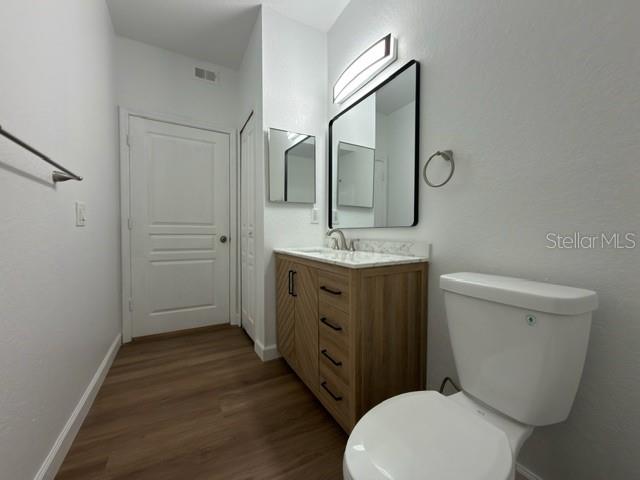 Image 13 of 17 For 17101 Carrington Park Drive 415