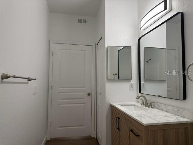 Image 2 of 17 For 17101 Carrington Park Drive 415