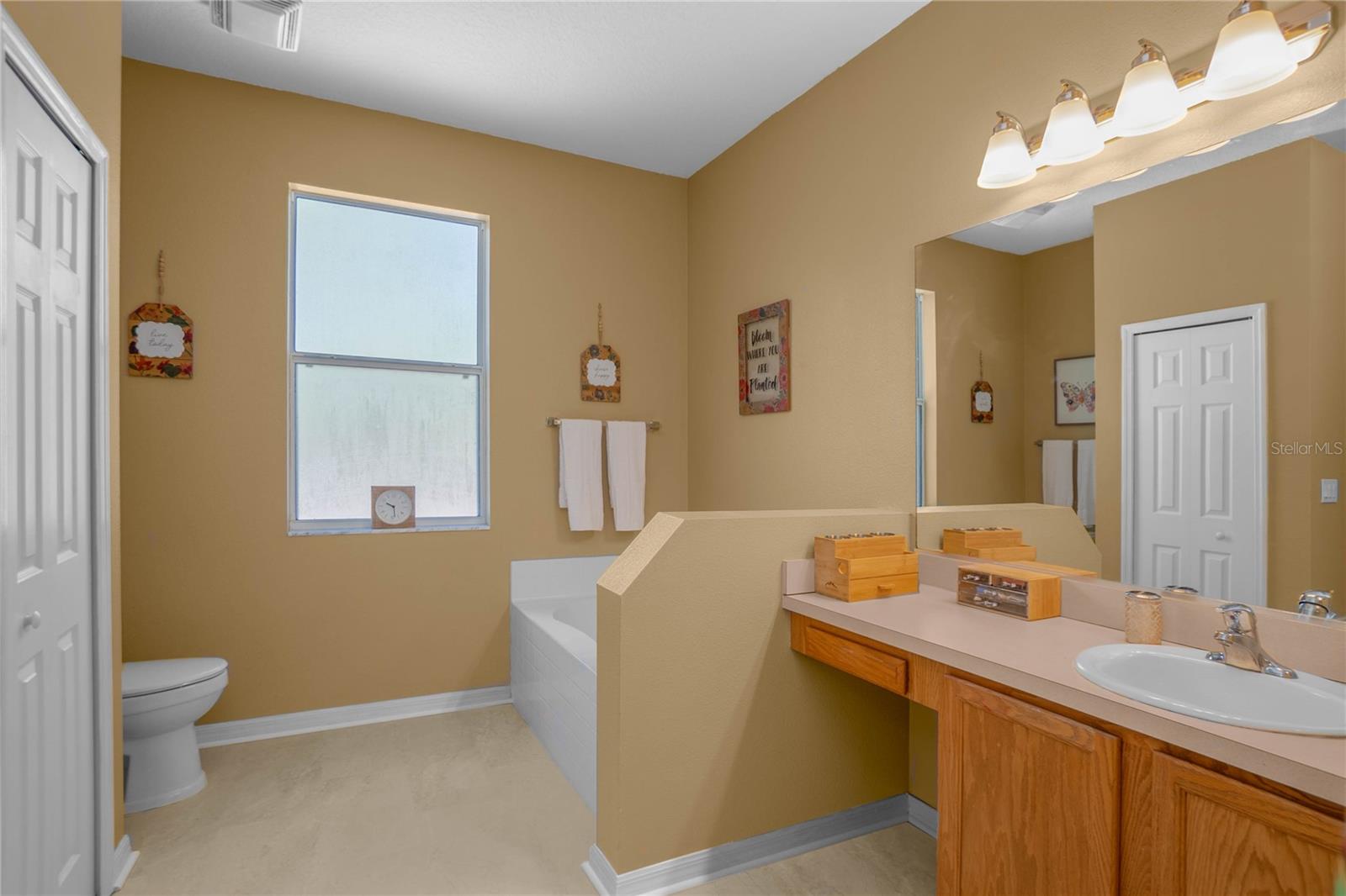 Image 21 of 61 For 9870 Corsair Terrace