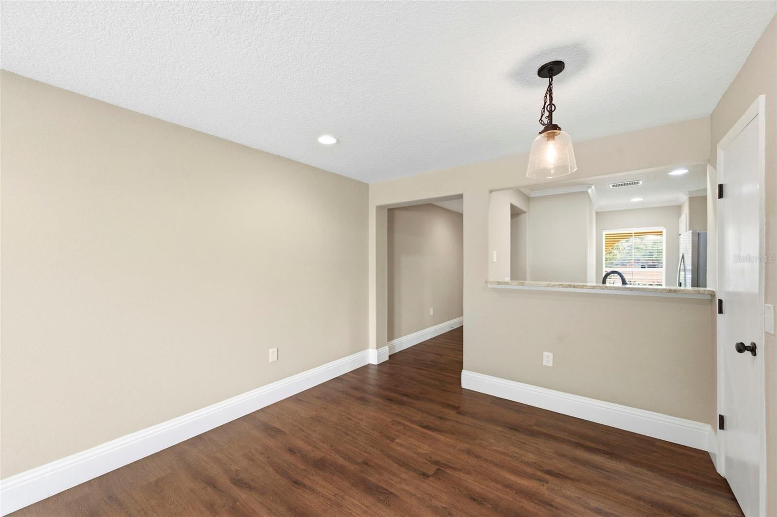 Image 12 of 55 For 6811 Dartmouth Hill Street