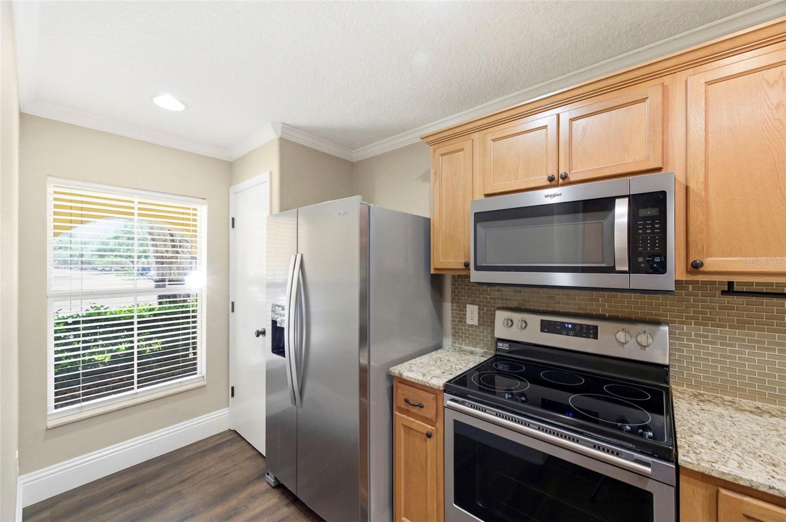 Image 18 of 55 For 6811 Dartmouth Hill Street
