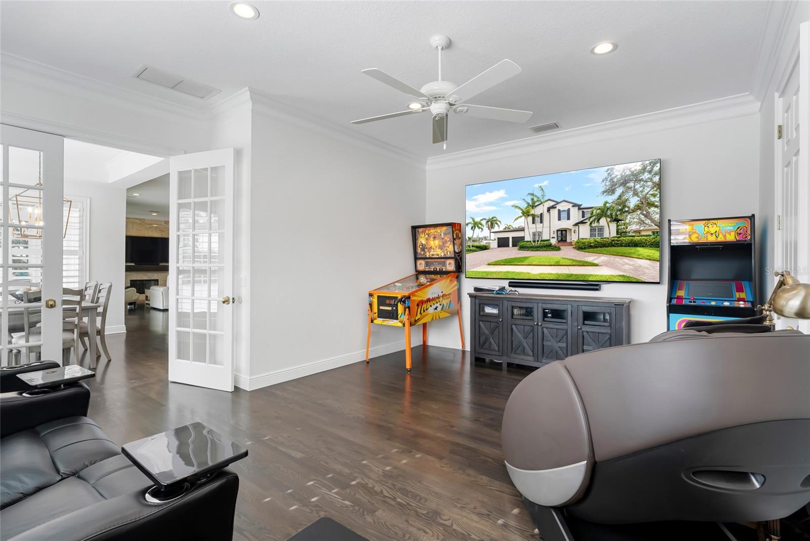 Image 18 of 77 For 356 Belleair Drive Ne