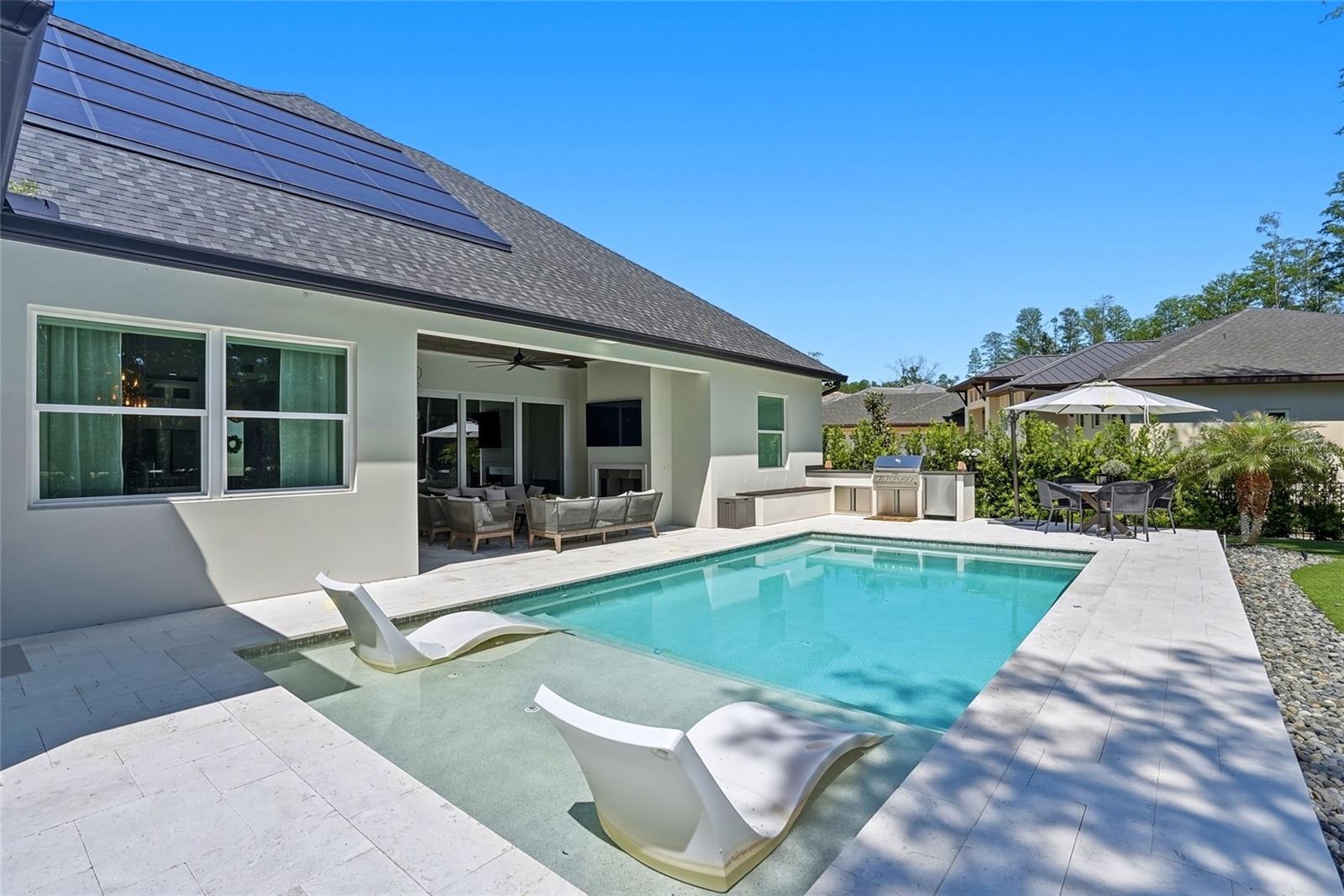Listing photo id 59 for 3944 Cove Lake Place