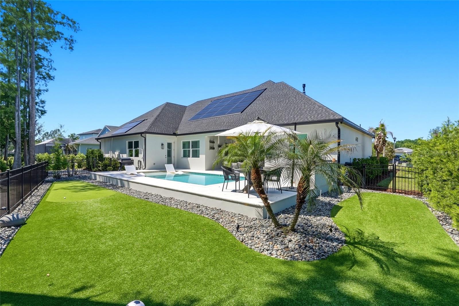 Listing photo id 62 for 3944 Cove Lake Place