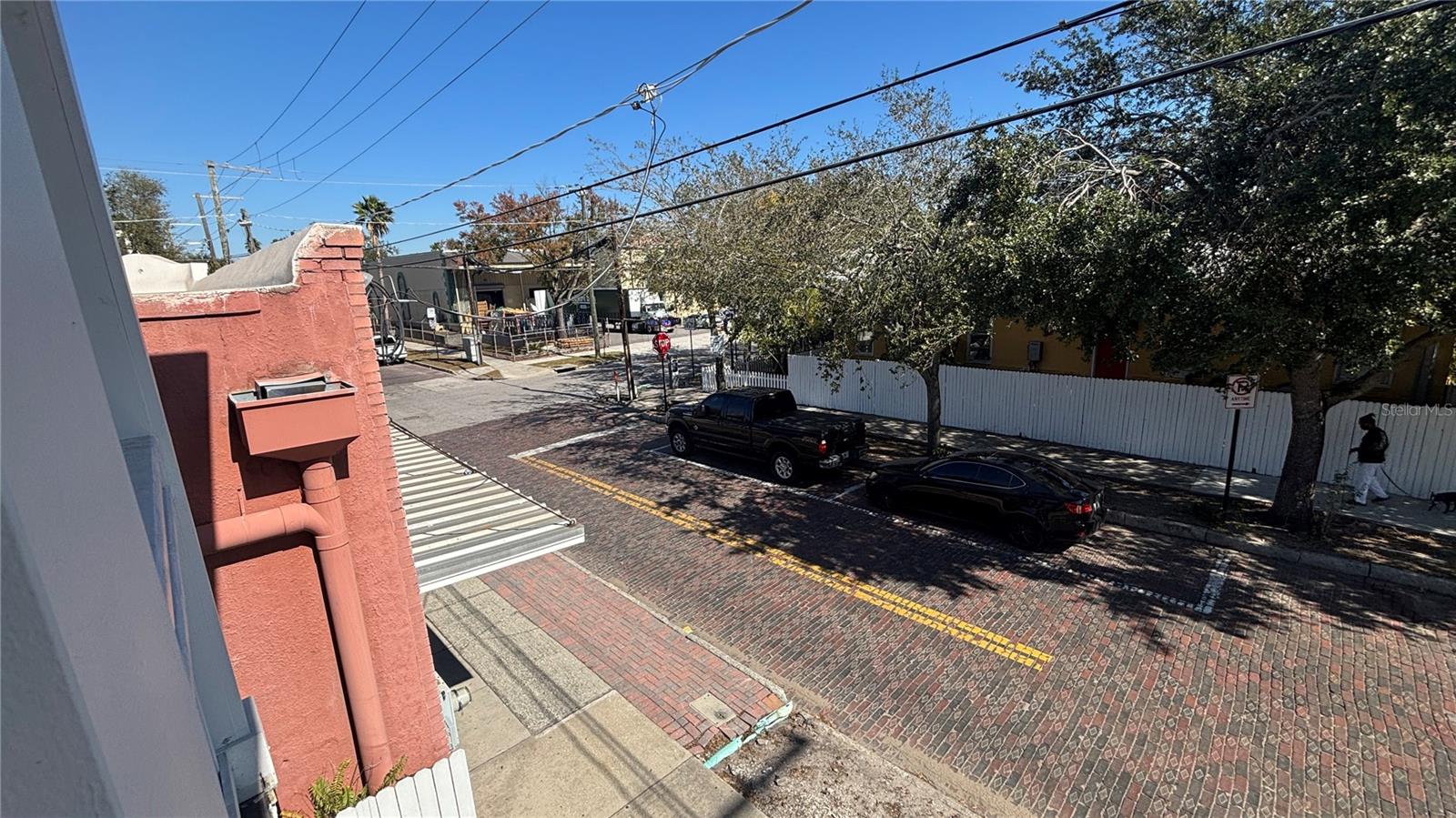 Image 16 of 18 For 1510 17th Street 4d