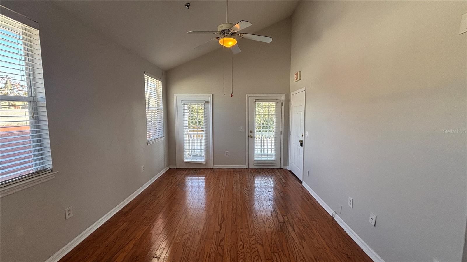 Image 5 of 18 For 1510 17th Street 4d