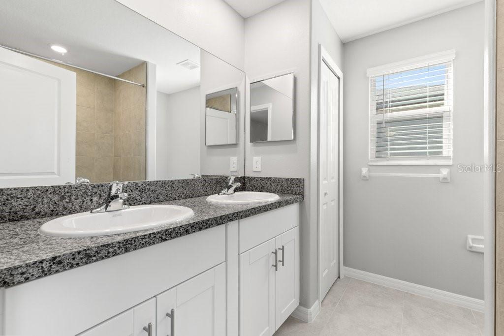 Image 12 of 27 For 4436 Globe Thistle Drive