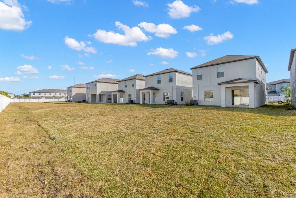 Image 15 of 27 For 4436 Globe Thistle Drive