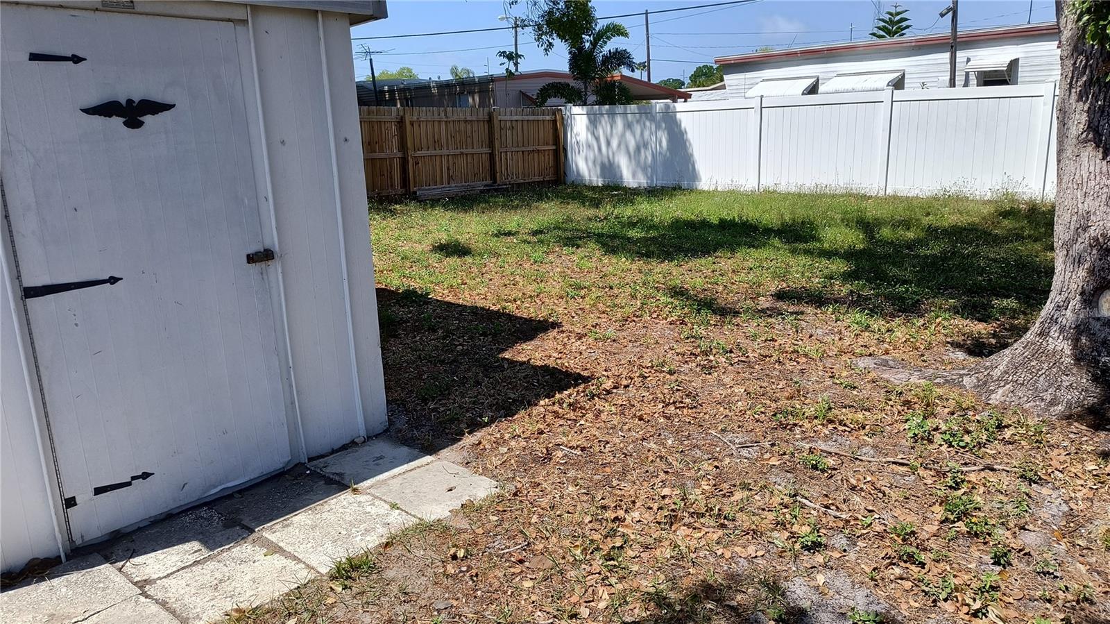 Image 3 of 15 For 10861 126th Avenue