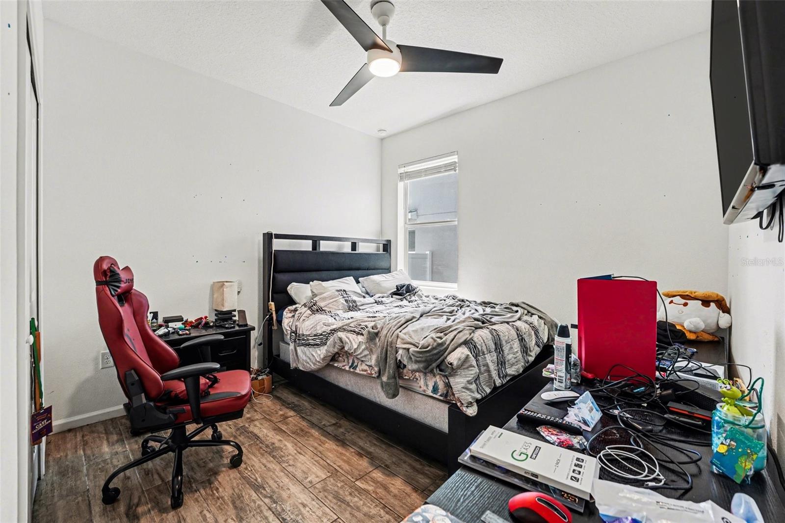 Image 11 of 15 For 501 Sapphire Dr