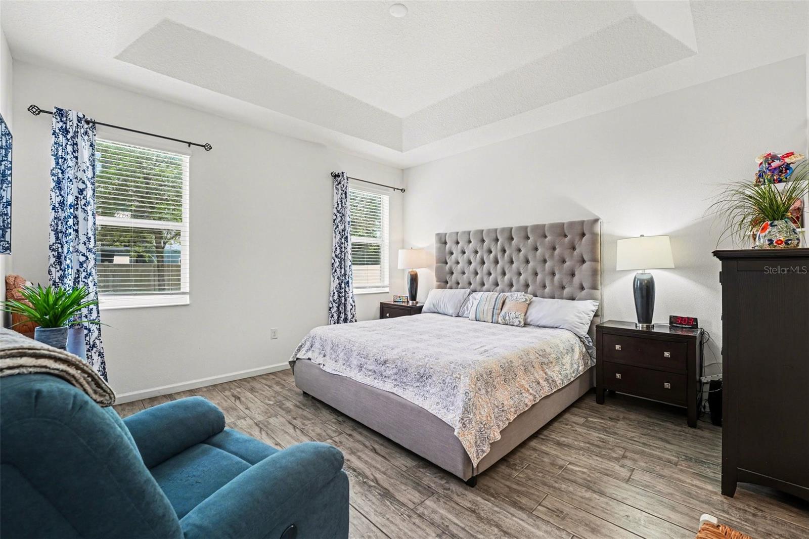 Image 7 of 15 For 501 Sapphire Dr