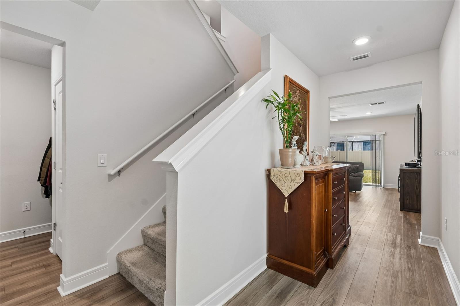Image 12 of 67 For 6608 Ryestone Way