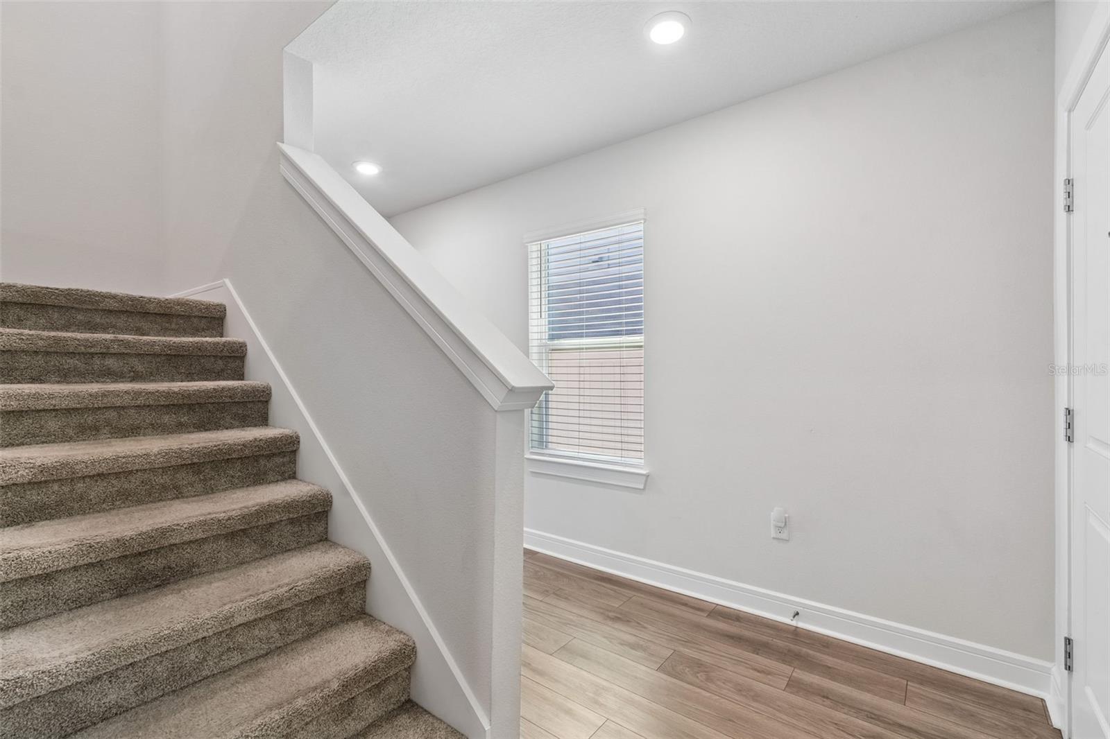 Image 26 of 67 For 6608 Ryestone Way