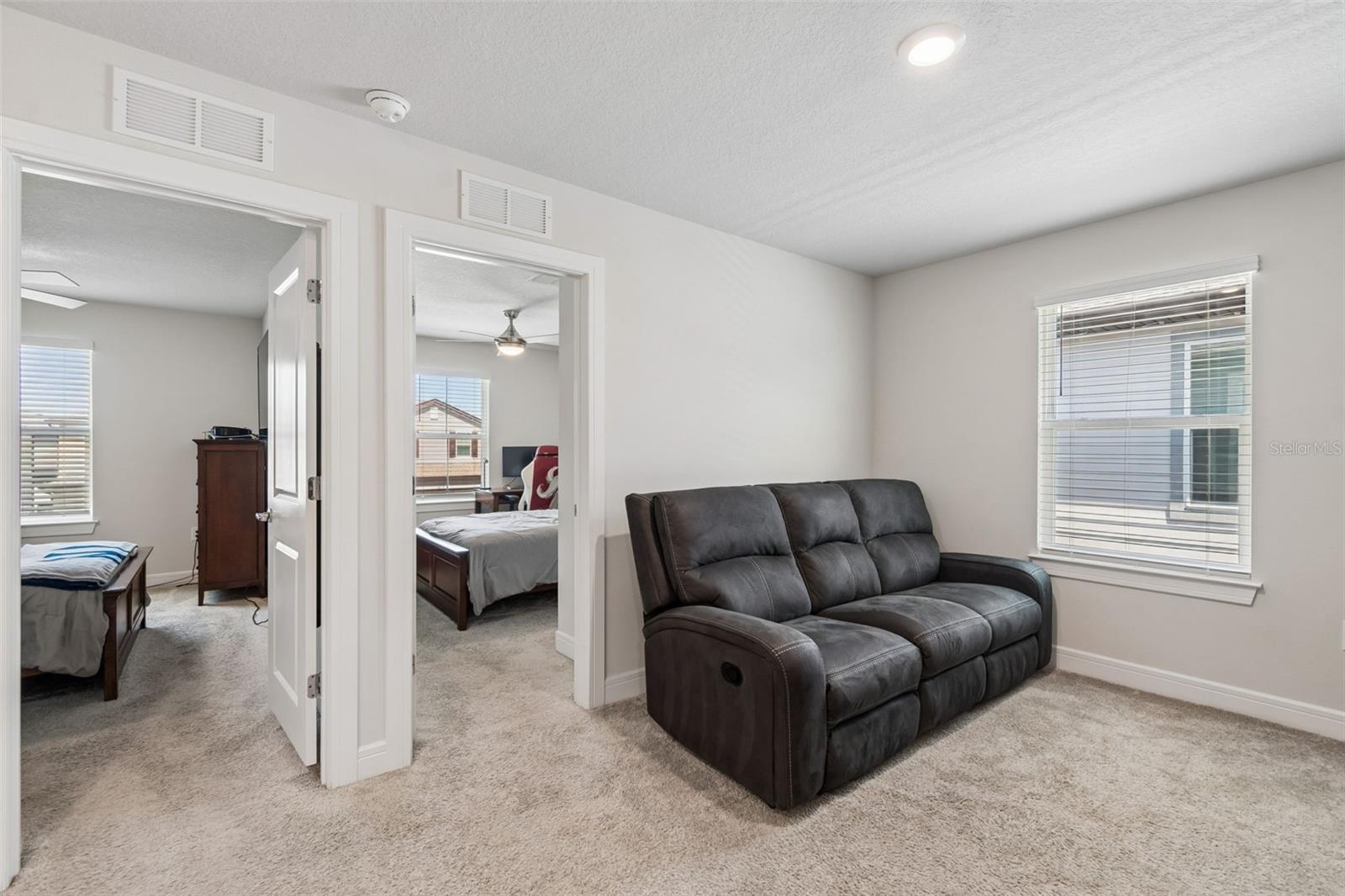 Image 30 of 67 For 6608 Ryestone Way