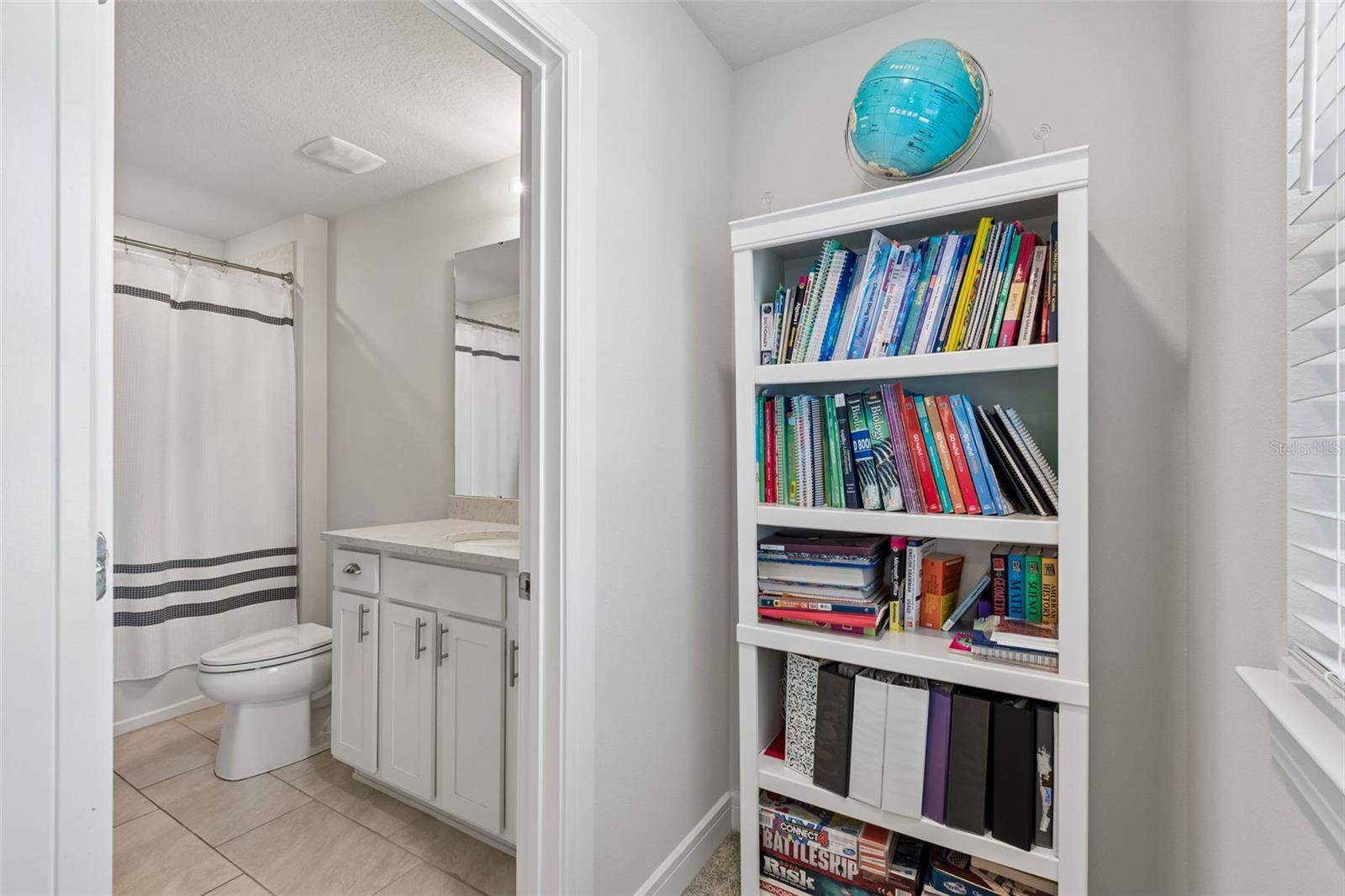 Image 37 of 67 For 6608 Ryestone Way