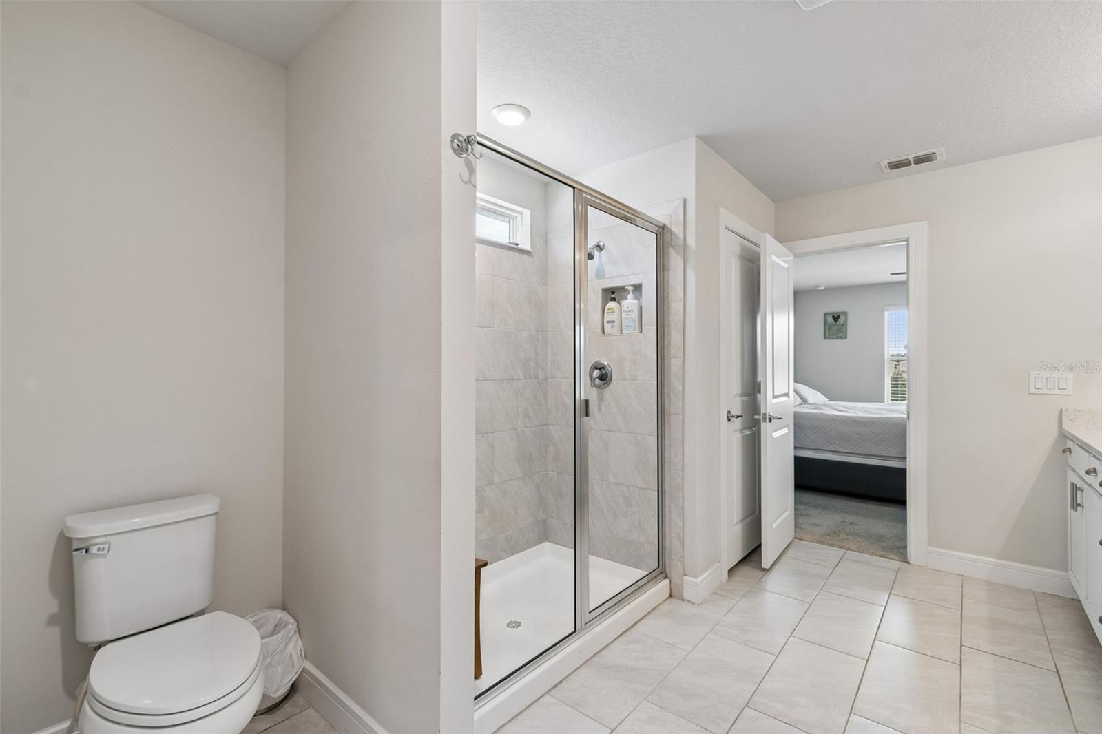 Image 45 of 67 For 6608 Ryestone Way